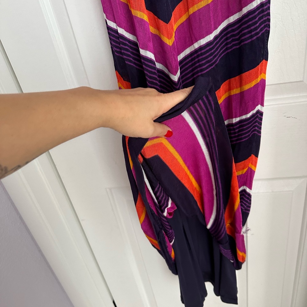 Dress - Picture 4 of 6